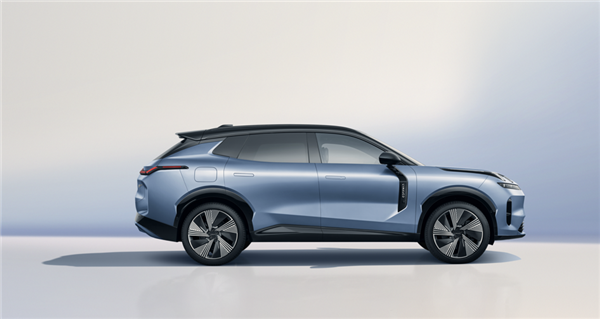 欧陆娱乐登录：限时17.98万起 2025款领克08EM-P上市：配置大升级