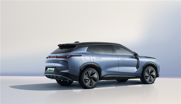 欧陆娱乐登录：限时17.98万起 2025款领克08EM-P上市：配置大升级