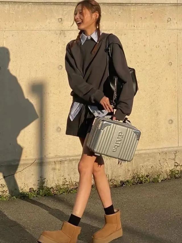 欧陆平台注册：花四位数买的“丑鞋”，咋这么多人抢着穿啊？