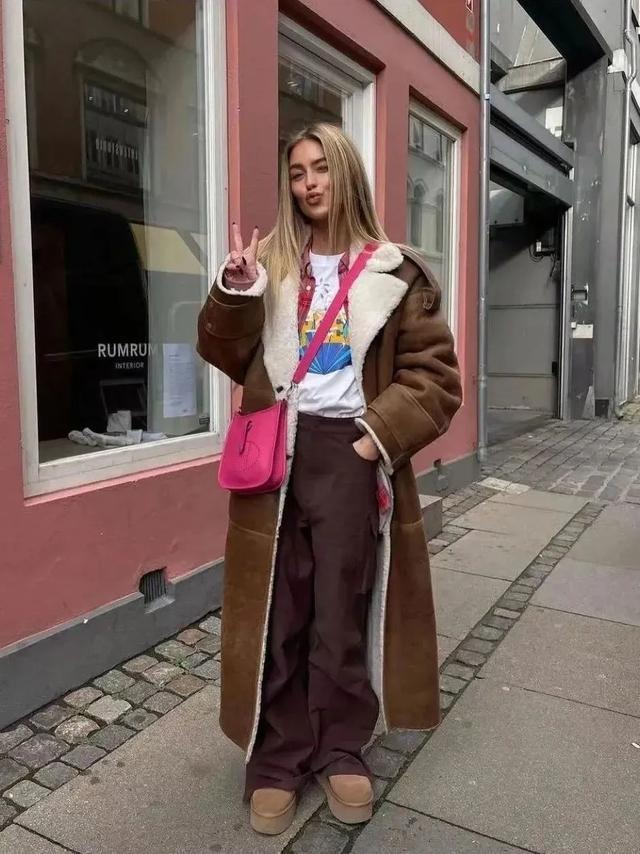 欧陆平台注册：花四位数买的“丑鞋”，咋这么多人抢着穿啊？