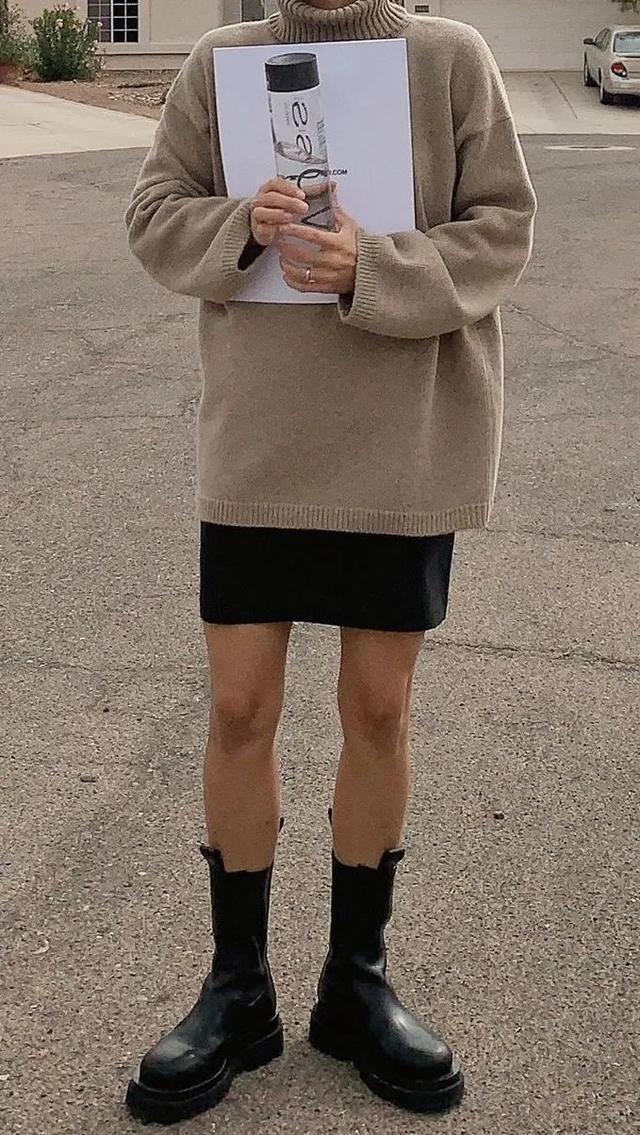 欧陆平台注册：花四位数买的“丑鞋”，咋这么多人抢着穿啊？