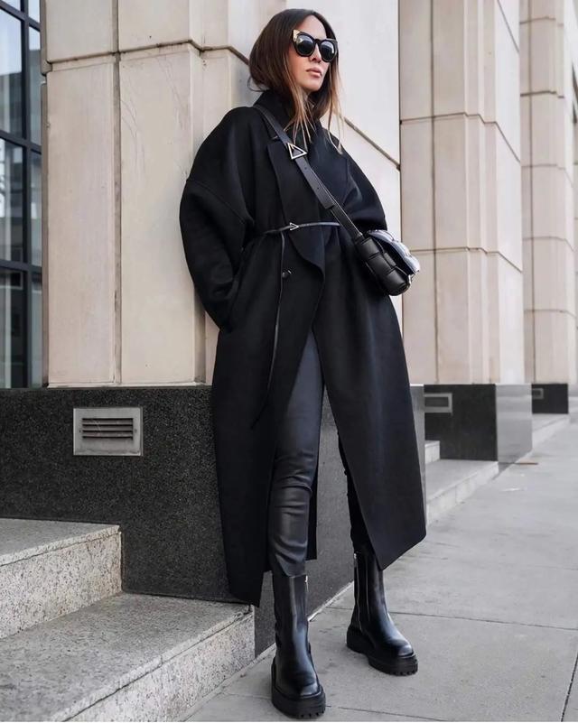 欧陆平台注册：花四位数买的“丑鞋”，咋这么多人抢着穿啊？